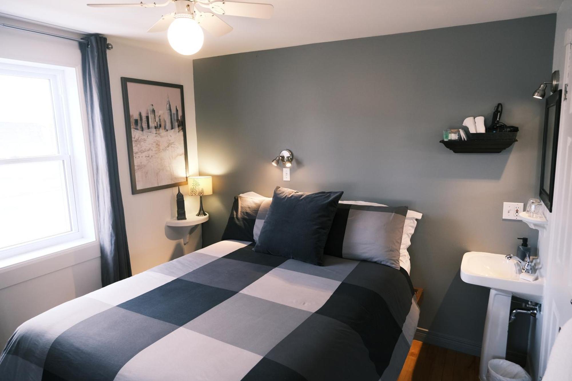 Les Pinsons Des Rives Bed & Breakfast La Malbaie Exterior photo
